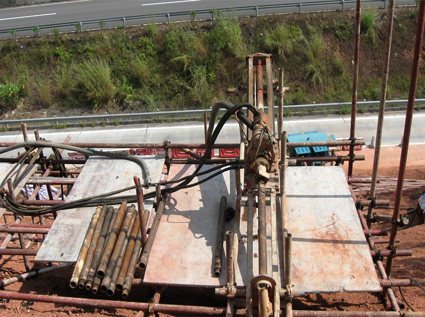 西宁地基好坏直接影响建筑稳定性，如何选择专业的地基注浆加固公司？ 